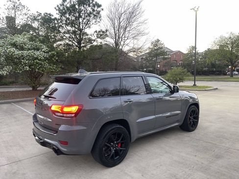 Used 2021 Jeep Grand Cherokee SRT w/ Trailer Tow Group IV AWD/4WD image 24