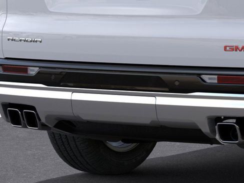 New 2026 GMC Acadia Denali image 14