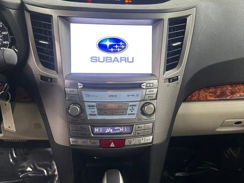 Used 2012 Subaru Outback 2.5i Limited image 19