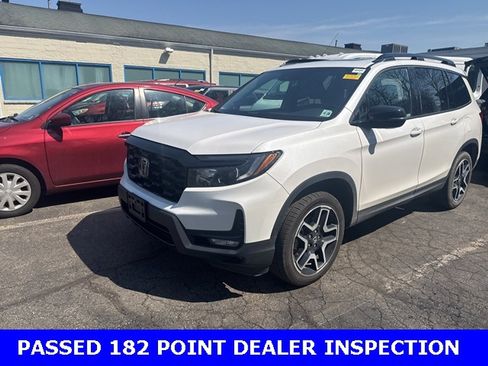 Used 2023 Honda Passport Elite image 2