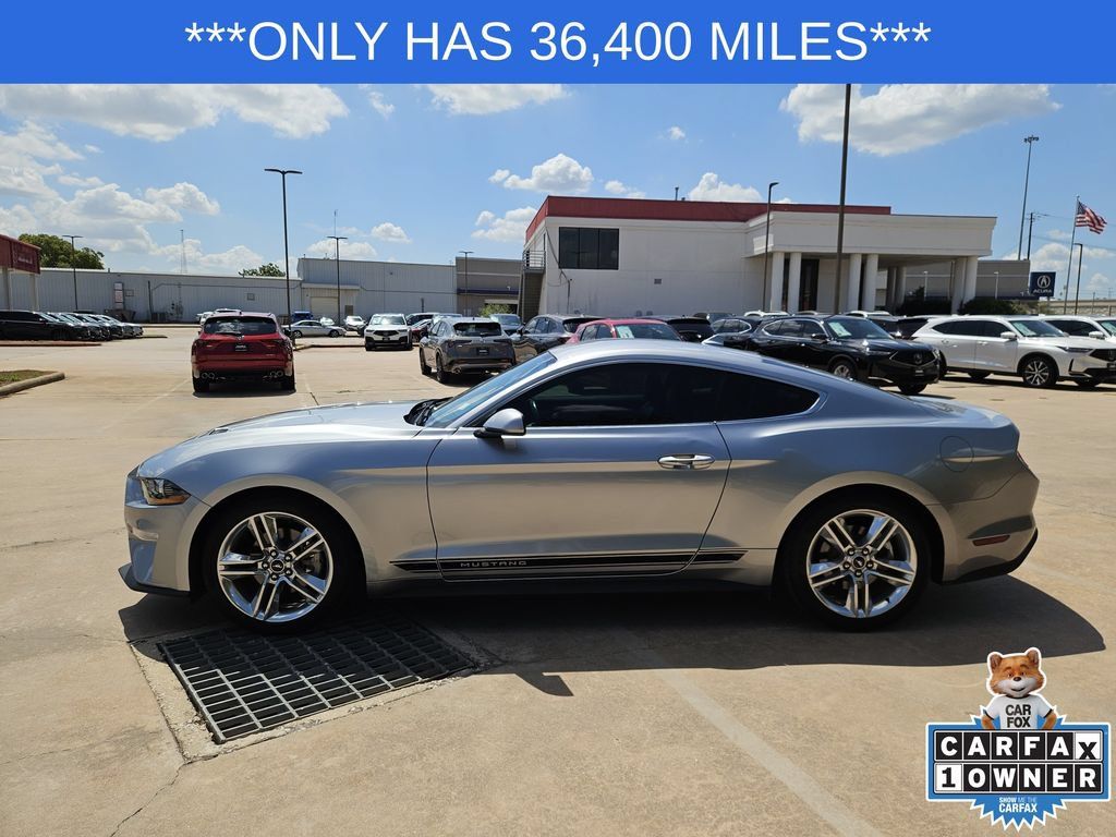 Used 2021 Ford Mustang Premium w/ Pony Package RWD image 4