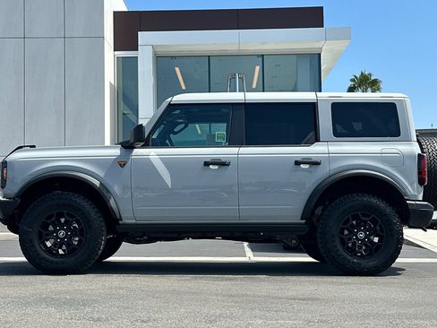 New 2026 Ford Bronco Badlands AWD/4WD image 6