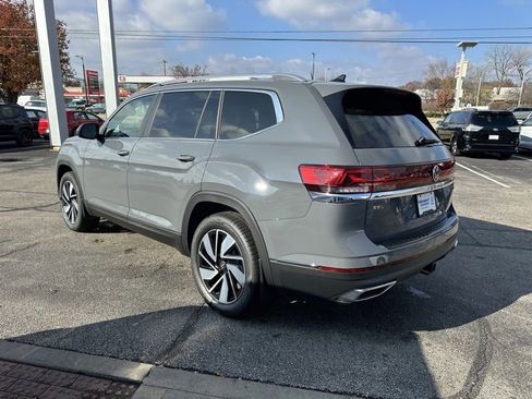 New 2026 Volkswagen Atlas SEL image 5