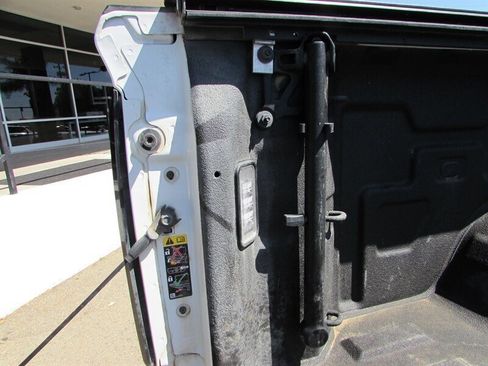 Used 2023 GMC Sierra 1500 AT4 w/ Technology Package AWD/4WD image 41