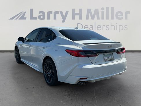 Used 2026 Toyota Camry XSE FWD image 3
