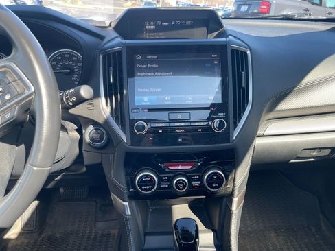 Used 2020 Subaru Forester Limited image 9