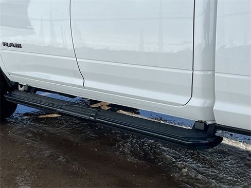 Used 2024 RAM 2500 Big Horn w/ Night Edition image 10