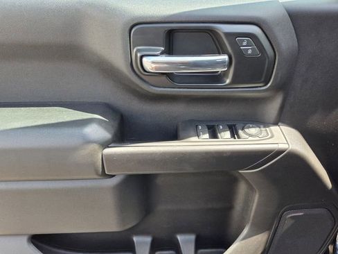 Used 2022 Chevrolet Silverado 1500 Custom w/ LPO, Blackout Package image 19