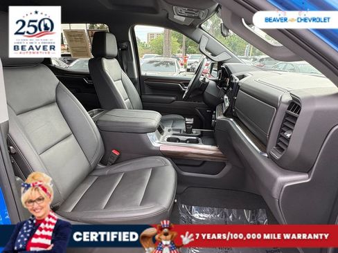 Used 2025 Chevrolet Silverado 1500 RST AWD/4WD image 23