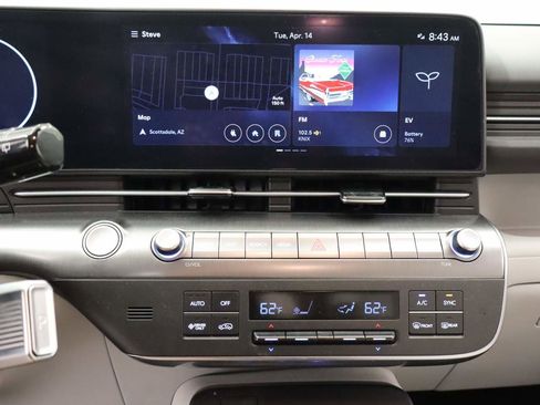 Used 2024 Hyundai Kona SEL image 10