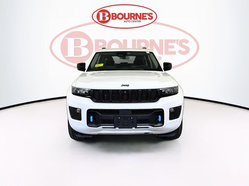 Used 2024 Jeep Grand Cherokee Limited 4xe image 7