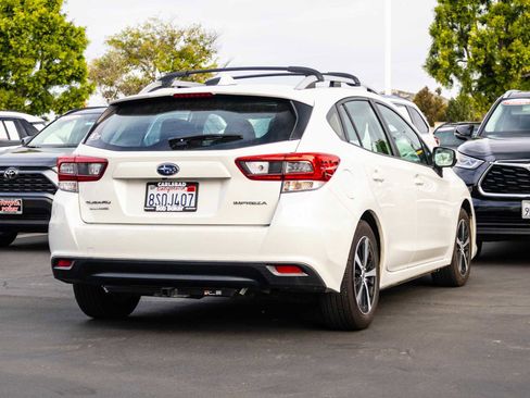 Used 2020 Subaru Impreza Premium image 6