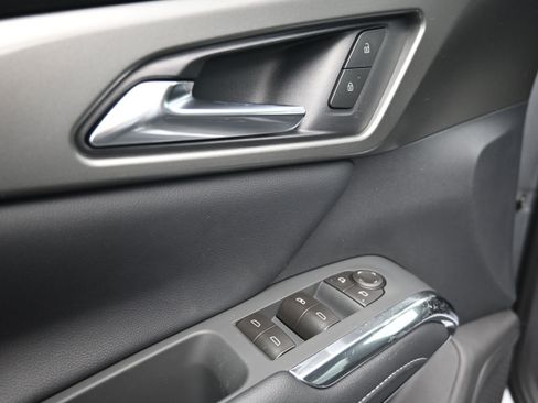 New 2026 Chevrolet Traverse LT w/ Driver Confidence Package FWD image 26