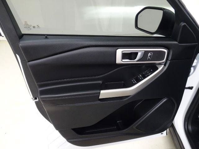 Used 2021 Ford Explorer XLT RWD image 21