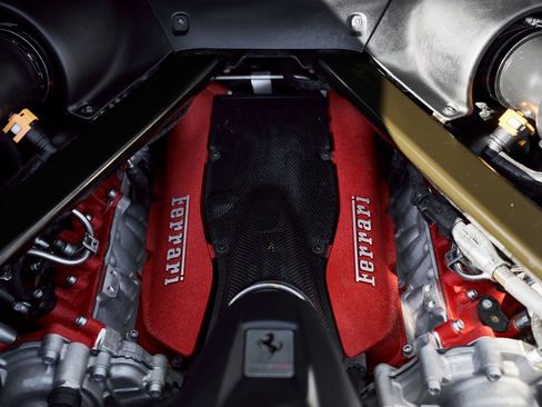 Used 2022 Ferrari SF90 Stradale image 30