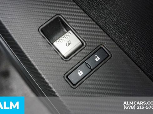 Used 2025 Mitsubishi Outlander SE FWD image 57