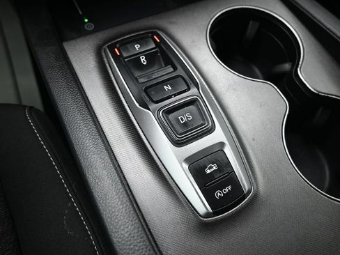 Used 2024 Honda Ridgeline Sport image 20