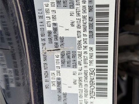 Used 2024 MAZDA MAZDA3 s image 36