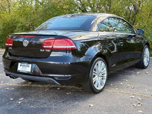 Used 2013 Volkswagen Eos FWD image 11