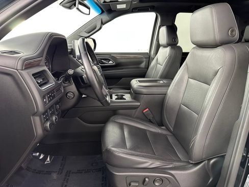 Used 2021 Chevrolet Tahoe Z71 w/ Z71 Signature Package AWD/4WD image 16
