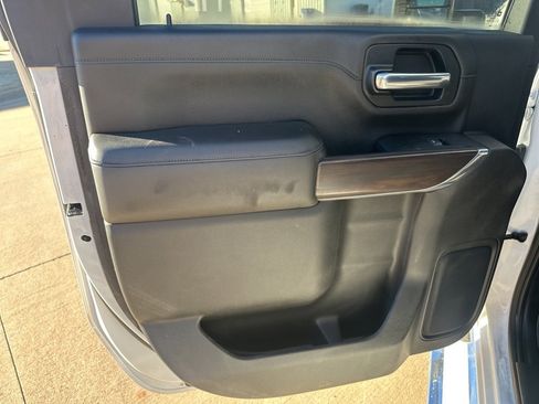 Used 2020 GMC Sierra 3500 SLT w/ SLT Premium Plus Package image 28