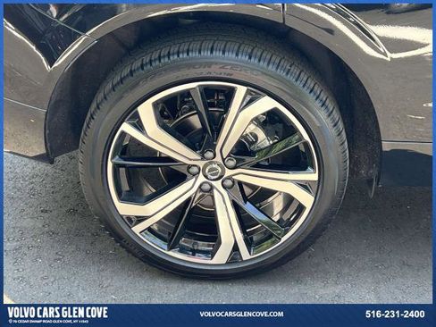 Certified 2025 Volvo XC60 B5 Ultra w/ Protection Package Premier image 6