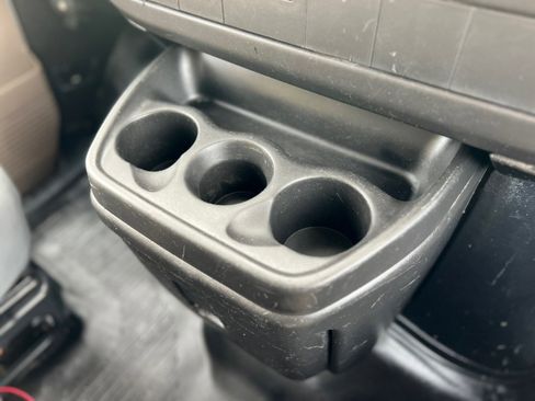 Used 2009 Chevrolet Express 1500 RWD 1500 135 image 18