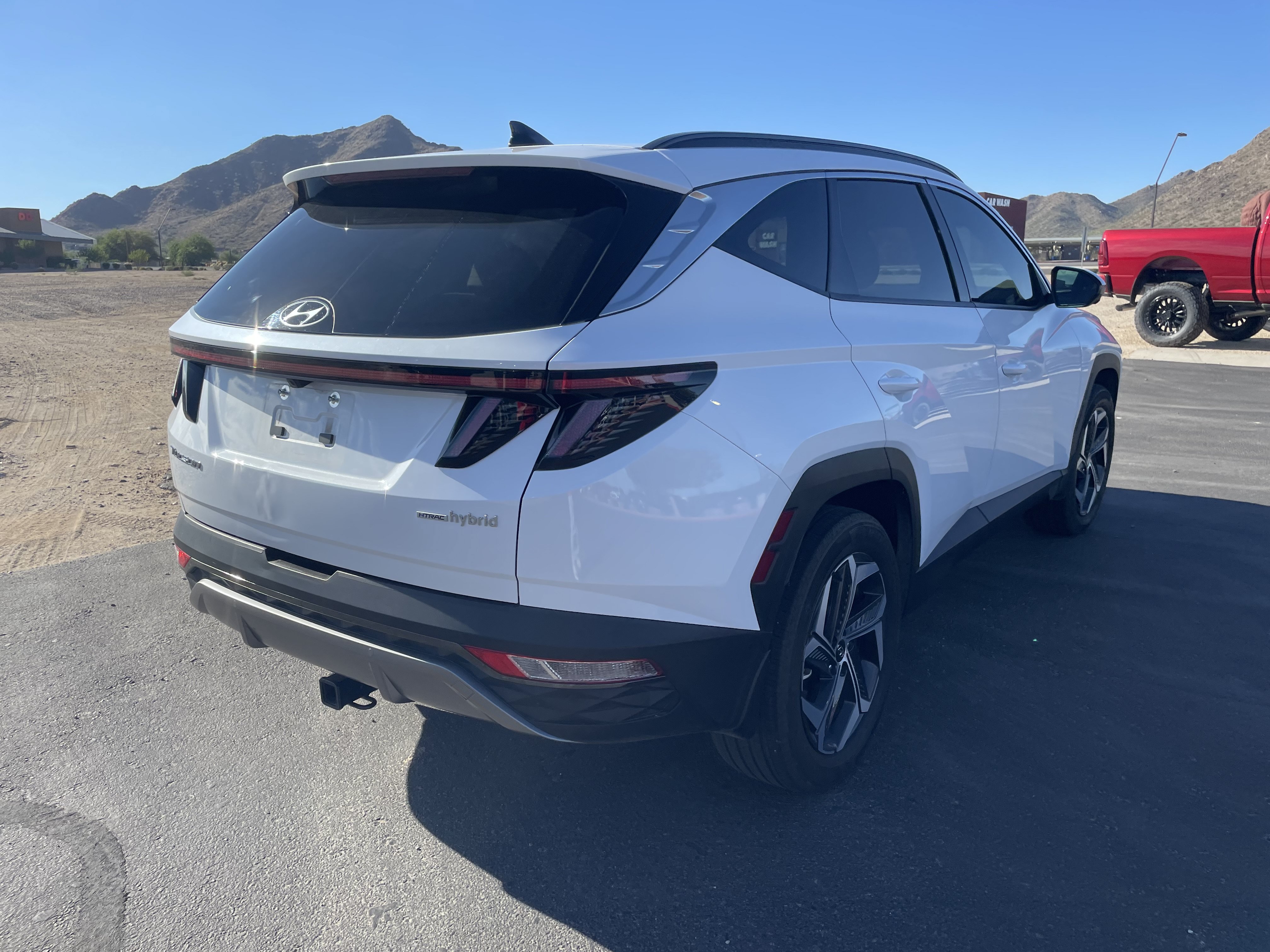 Used 2023 Hyundai Tucson Limited AWD/4WD image 5