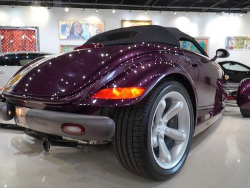 Used 1999 Plymouth Prowler image 18