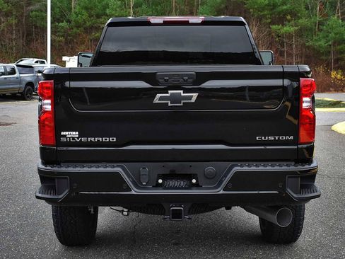 New 2026 Chevrolet Silverado 2500 Custom w/ Custom Value Package image 7