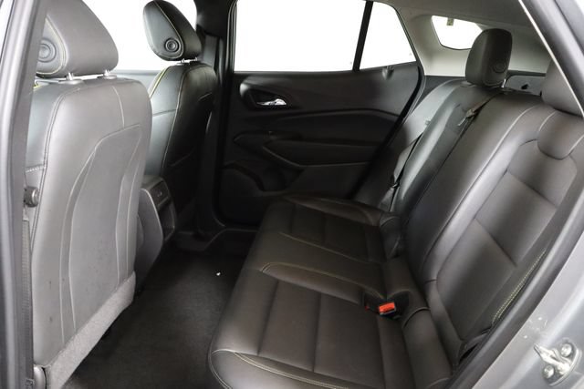 Used 2025 Chevrolet Trax ACTIV w/ Driver Confidence Package FWD image 16