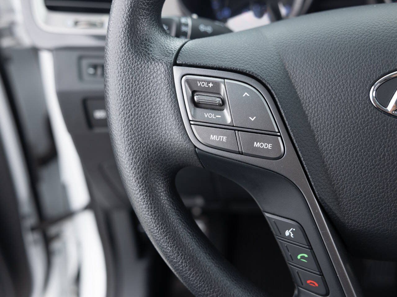 Used 2016 Hyundai Santa Fe Sport FWD image 36
