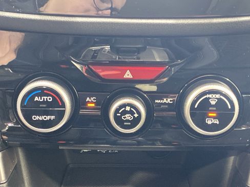 Used 2020 Subaru Forester Premium image 18