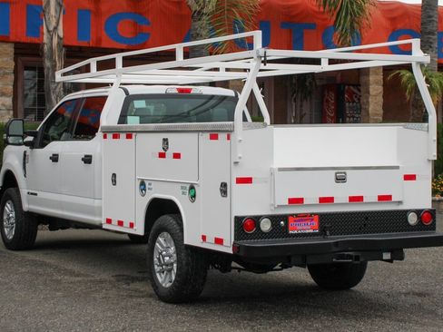 Used 2019 Ford F350 XLT image 7