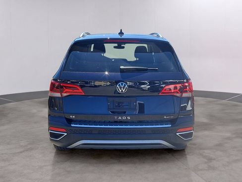 Used 2023 Volkswagen Taos SE AWD/4WD image 5
