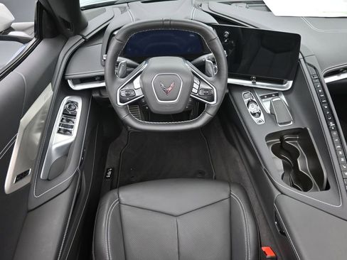 Used 2023 Chevrolet Corvette Stingray Preferred Conv w/ Battery Protection Package RWD image 11