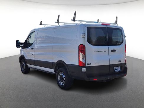 Used 2016 Ford Transit 250 130 Low Roof image 4