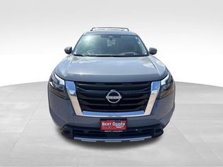 Certified 2025 Nissan Pathfinder Platinum AWD/4WD video 2