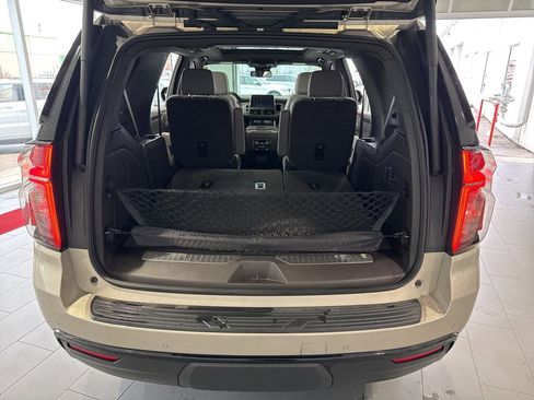 Used 2023 Chevrolet Tahoe Z71 w/ Luxury Package image 10