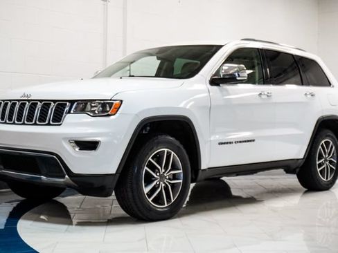 Used 2020 Jeep Grand Cherokee Limited w/ Luxury Group II RWD image 4