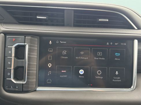 Used 2023 GMC Yukon Denali RWD image 63