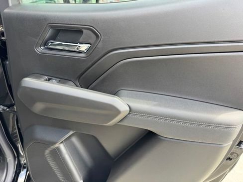 New 2026 Chevrolet Colorado LT RWD image 9
