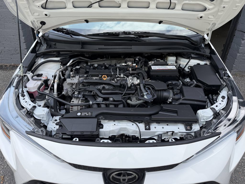 Used 2023 Toyota Corolla LE FWD image 9