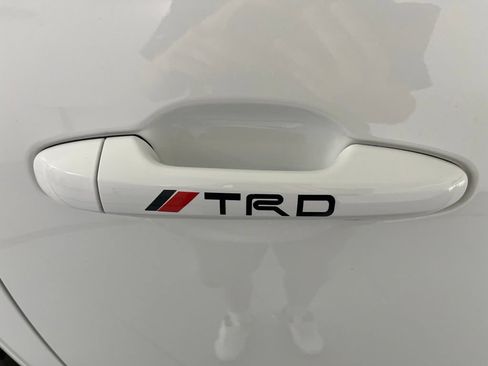 Used 2021 Toyota Tacoma TRD Off-Road AWD/4WD image 51