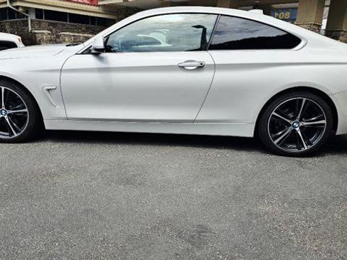 Used 2019 BMW 430i Coupe w/ Executive Package RWD image 8