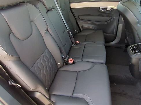 Used 2026 Volvo XC90 B6 Plus w/ Protection Package Premier AWD/4WD image 19