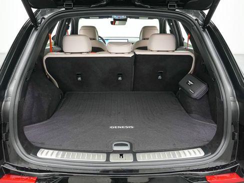 Used 2026 Genesis GV70 3.5T Sport Prestige image 31