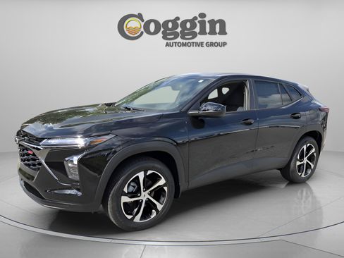 New 2026 Chevrolet Trax RS FWD image 1