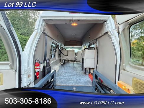 Used 2000 Ford E-350 and Econoline 350 Extended Super Duty image 57