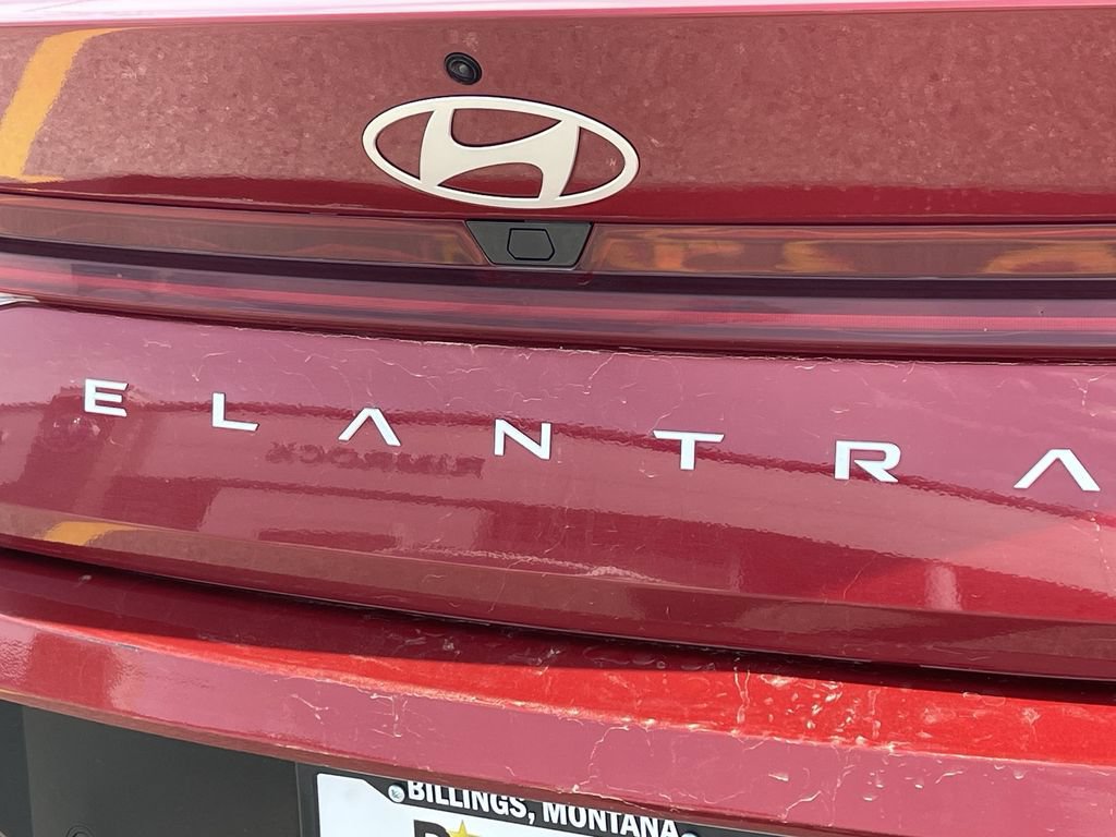 Used 2024 Hyundai Elantra Limited FWD image 7